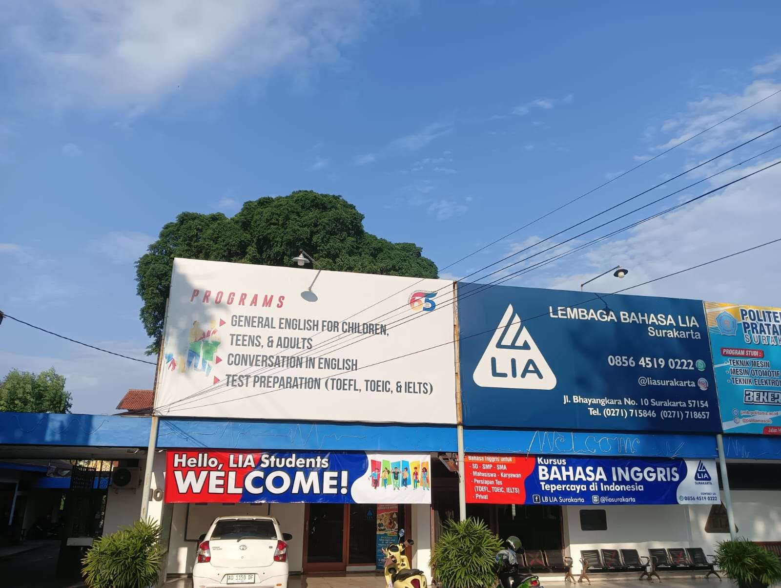 gedung_depan
