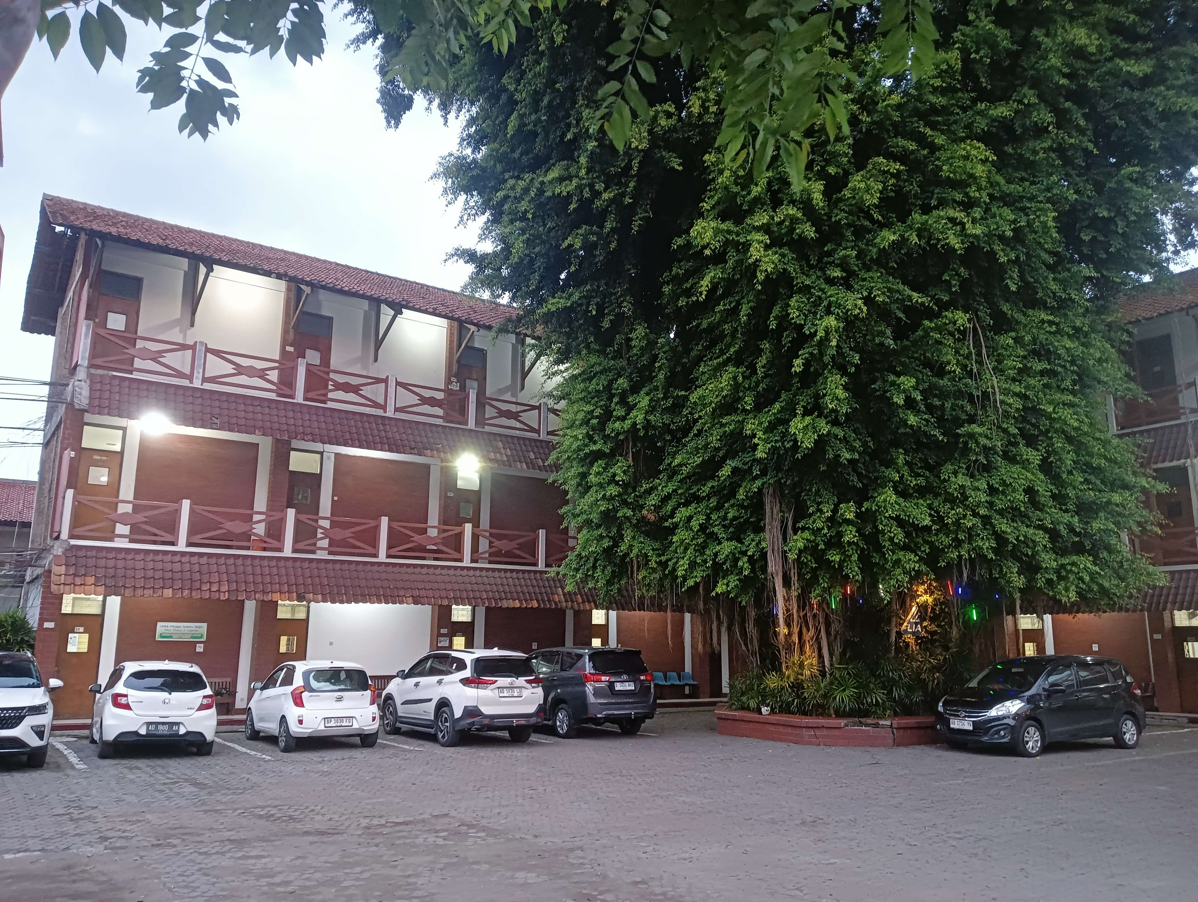 gedung_depan