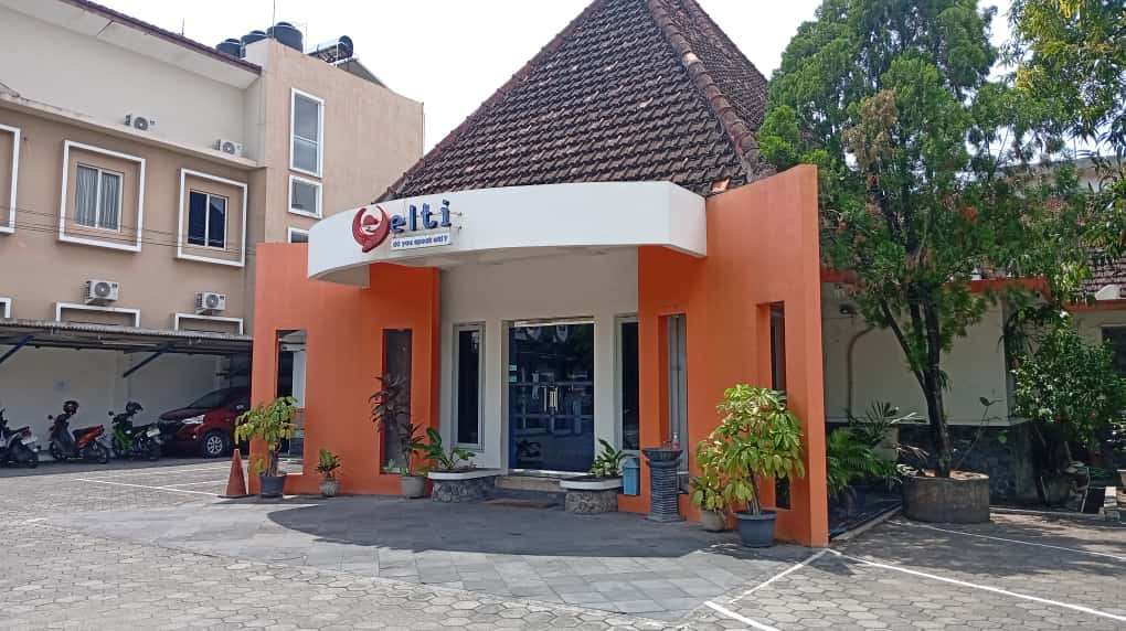 gedung_depan